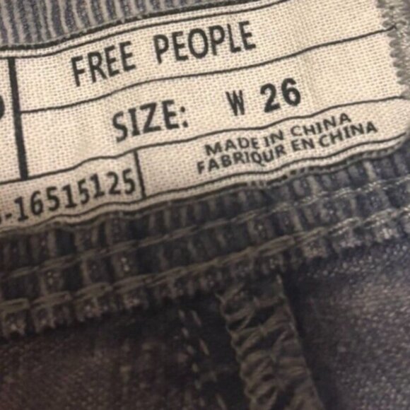 Free People Gray Washed Jeans Womens Size W26 - Picture 2 of 4